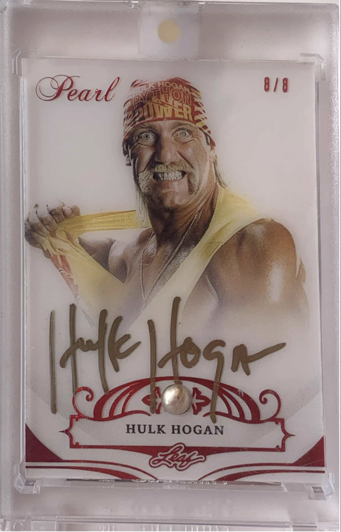 Hogan's Beach Shop “PEARL” 8/8 Hulk Hogan Signed Trading Card