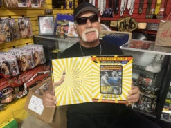 Hogan's Beach Shop Antonia Inoki Vs Hulk Hogan Dvd / Magazine Autographed Volume (1) -Best Souvenir Shop q