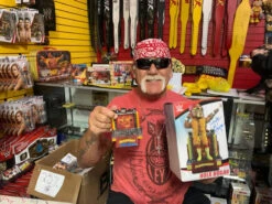 Hogan's Beach Shop WWE Hulk Hogan Autographed Bobblehead 4 Hogan's Beach Shop WWE Hulk Hogan Autographed Bobblehead -Best Souvenir Shop unnamed